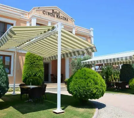 Ebruli Cunda 4* Ayvalı