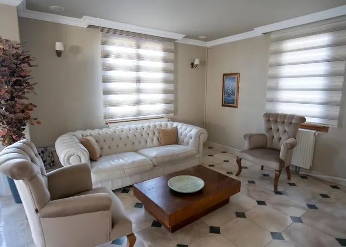 Ebruli Cunda Bed & Breakfast 4*