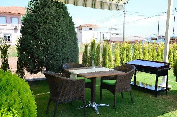 Bed & Breakfast Ebruli Cunda 4*